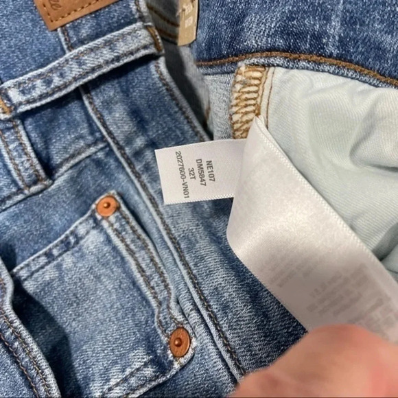 New Madewell Tall Slim Boyjean Mayberry Wash 32T - Picture 4 of 10